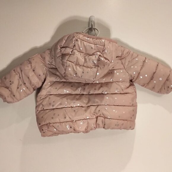 🍒2/50🍒NWOT Baby Gap Puffer Jacket 0-6 Months Salmon Pink Metallic Silver Stars - Picture 2 of 16